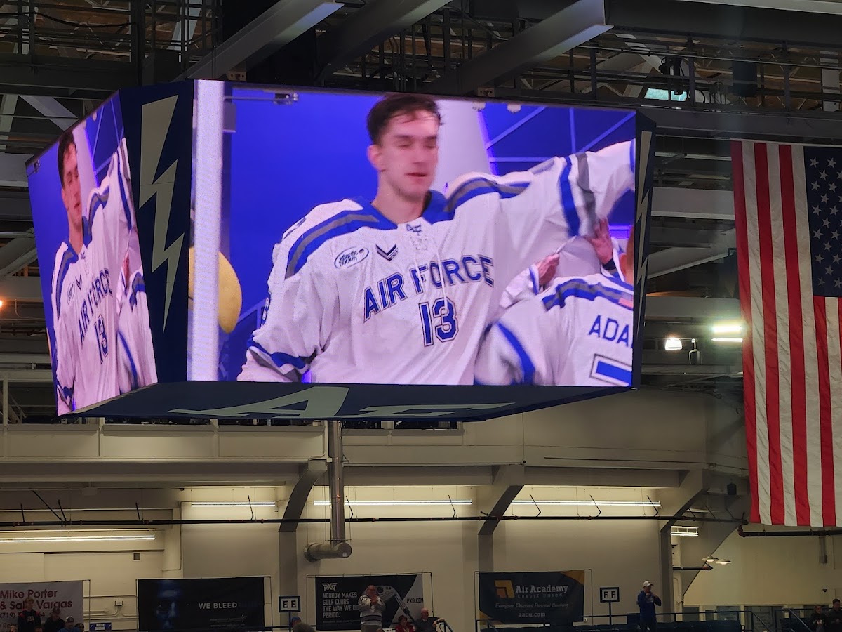 Cadet Ice Arena - Photo 10