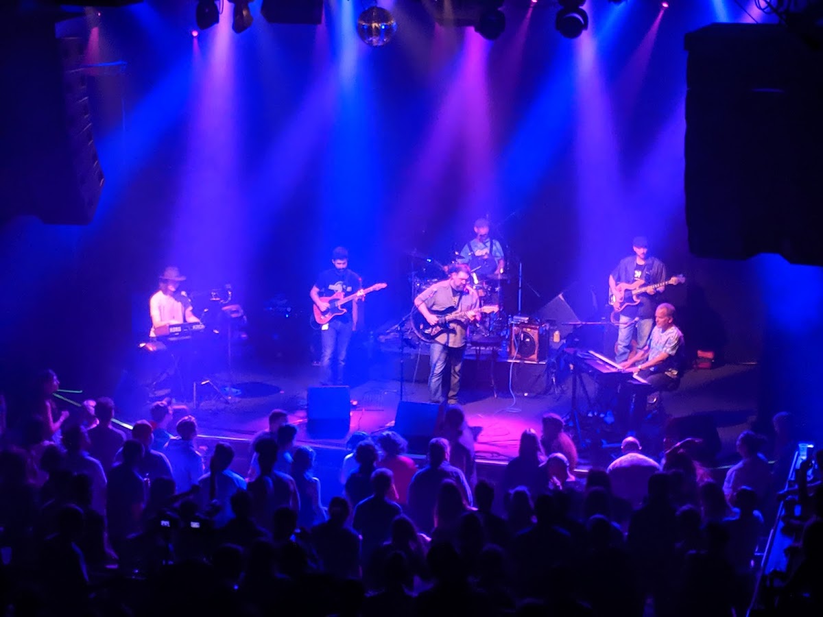 Fox Theatre & Cafe - Photo by Dave Wisbon