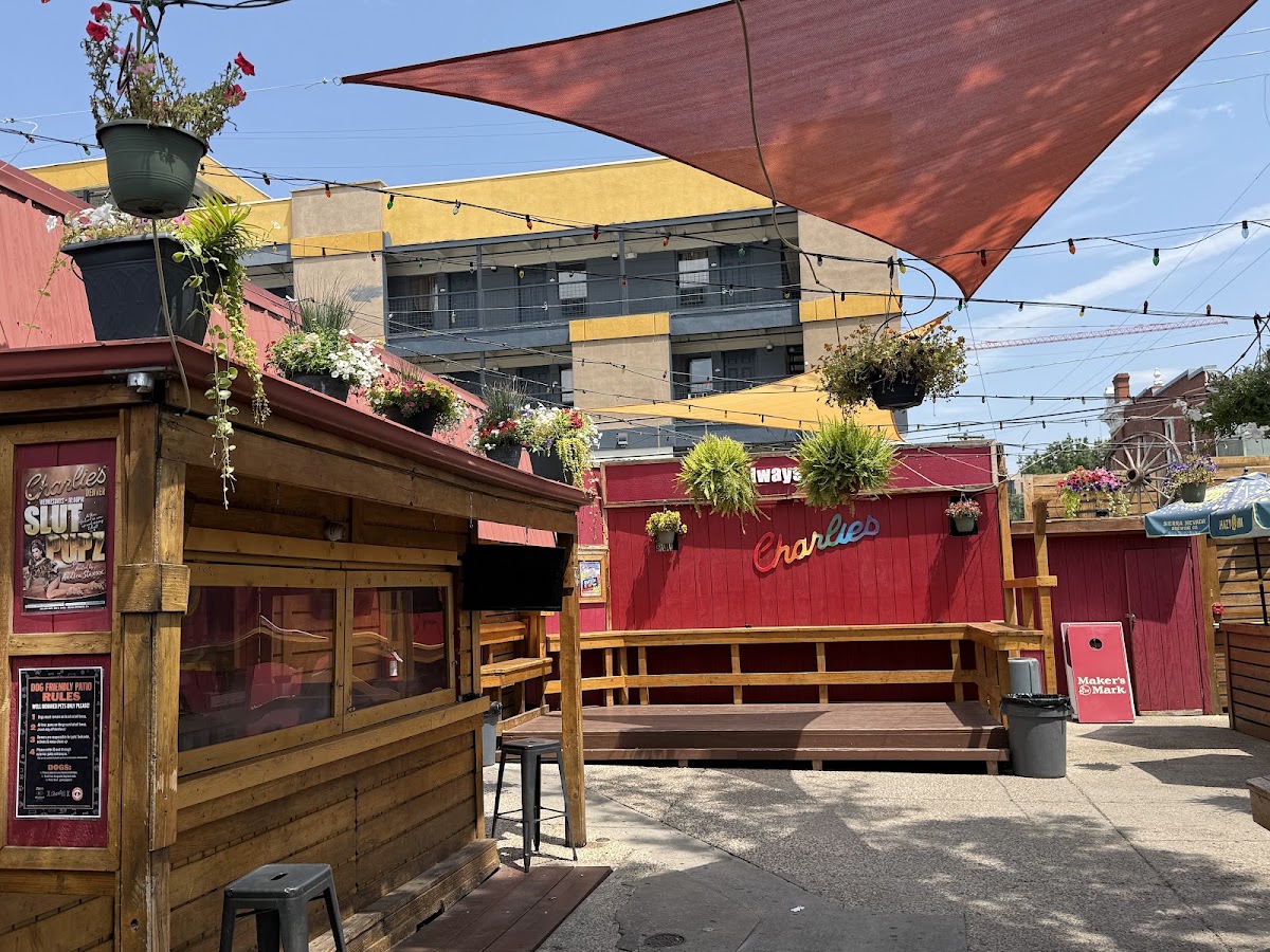 Charlie's Denver: Capitol Hill