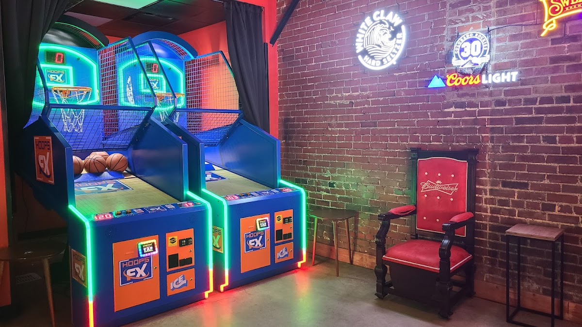 Hidden gems in Capitol Hill: Bars, Diners and Historic Stops