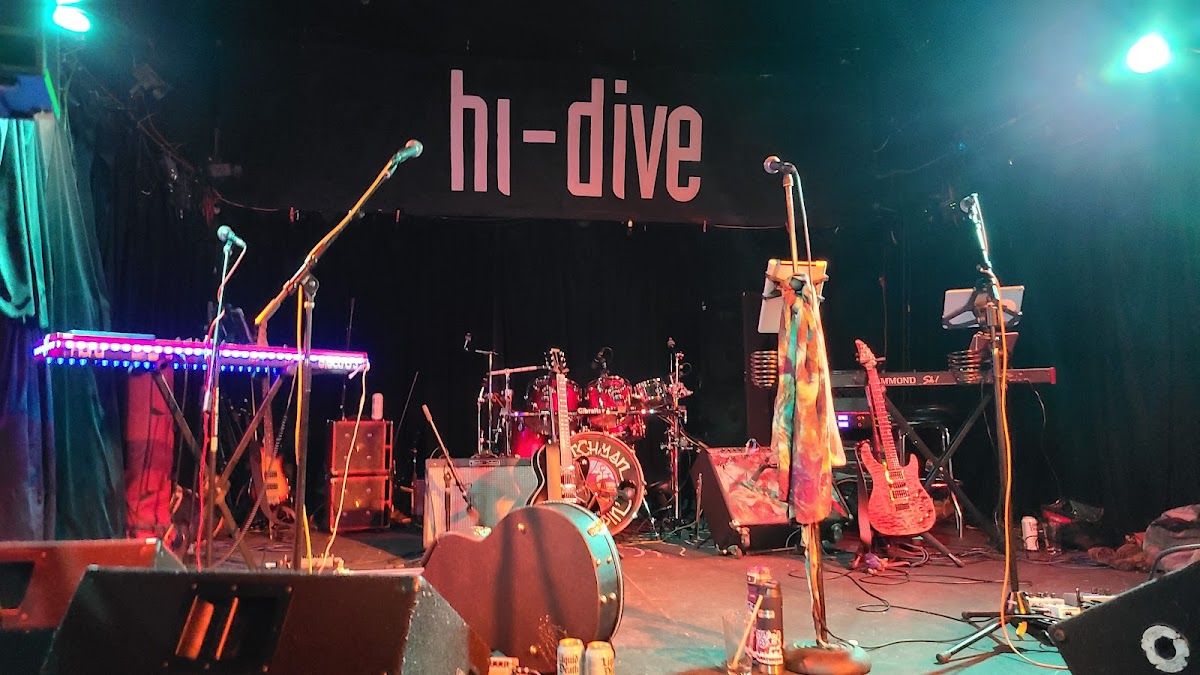 Hi-Dive - Photo 8
